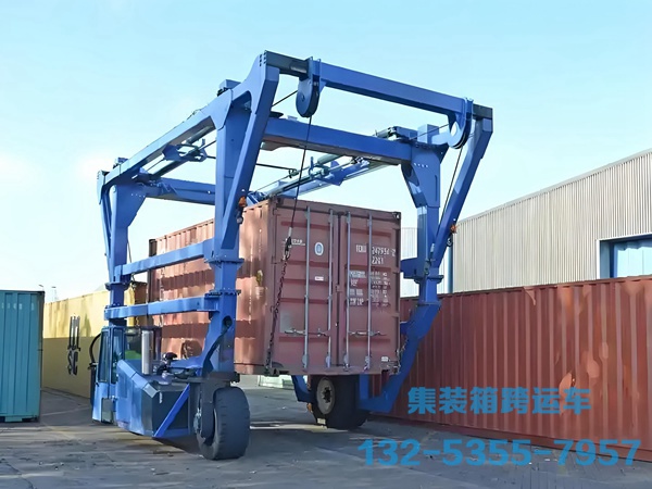 浙江寧波45噸電動(dòng)與柴油集裝箱跨運(yùn)車(chē)差異對(duì)比